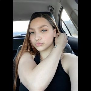 Meet your Posher, Eliana